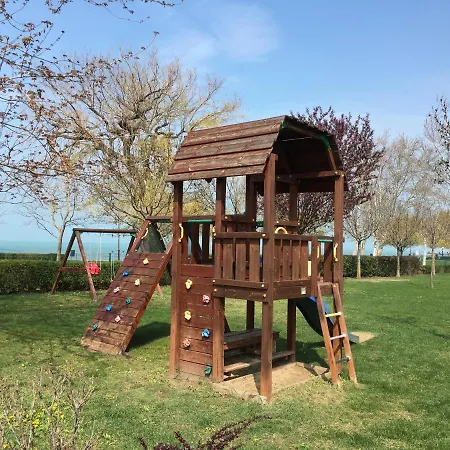 Wellness Club Apartman * Siófok