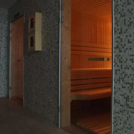 Apartament Wellness Club Apartman *